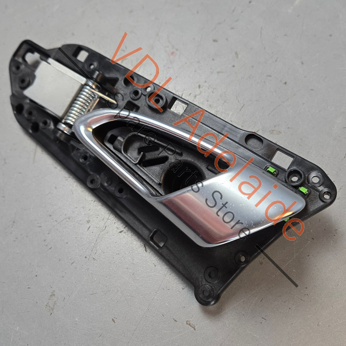 99155552102V08 99155552102   Porsche 911 991 Left Interior Door Handle 99155552102