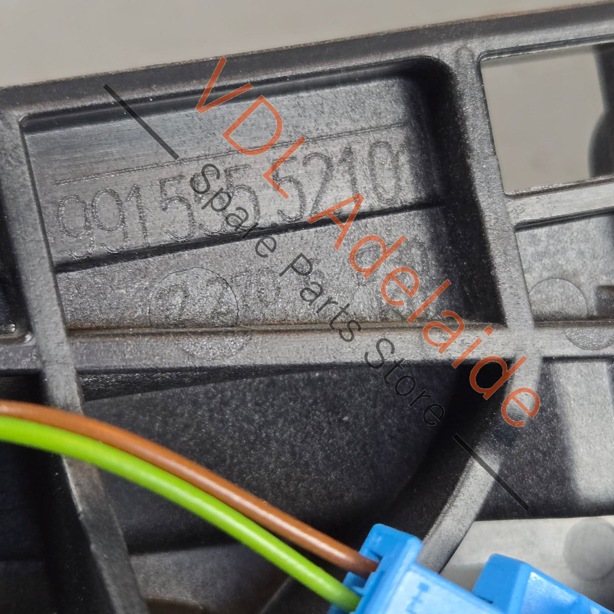 99155552102V08 99155552102   Porsche 911 991 Left Interior Door Handle 99155552102