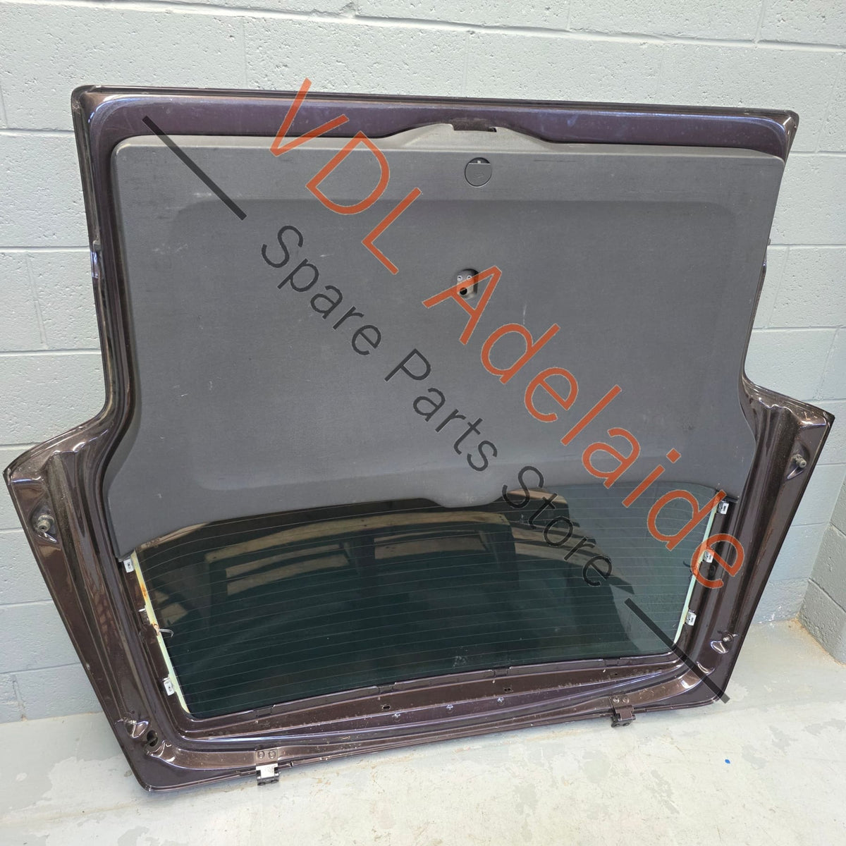 7E0827025F    VW Multivan Transporter T5 Rear Boot Hatch Panel 2003-2015