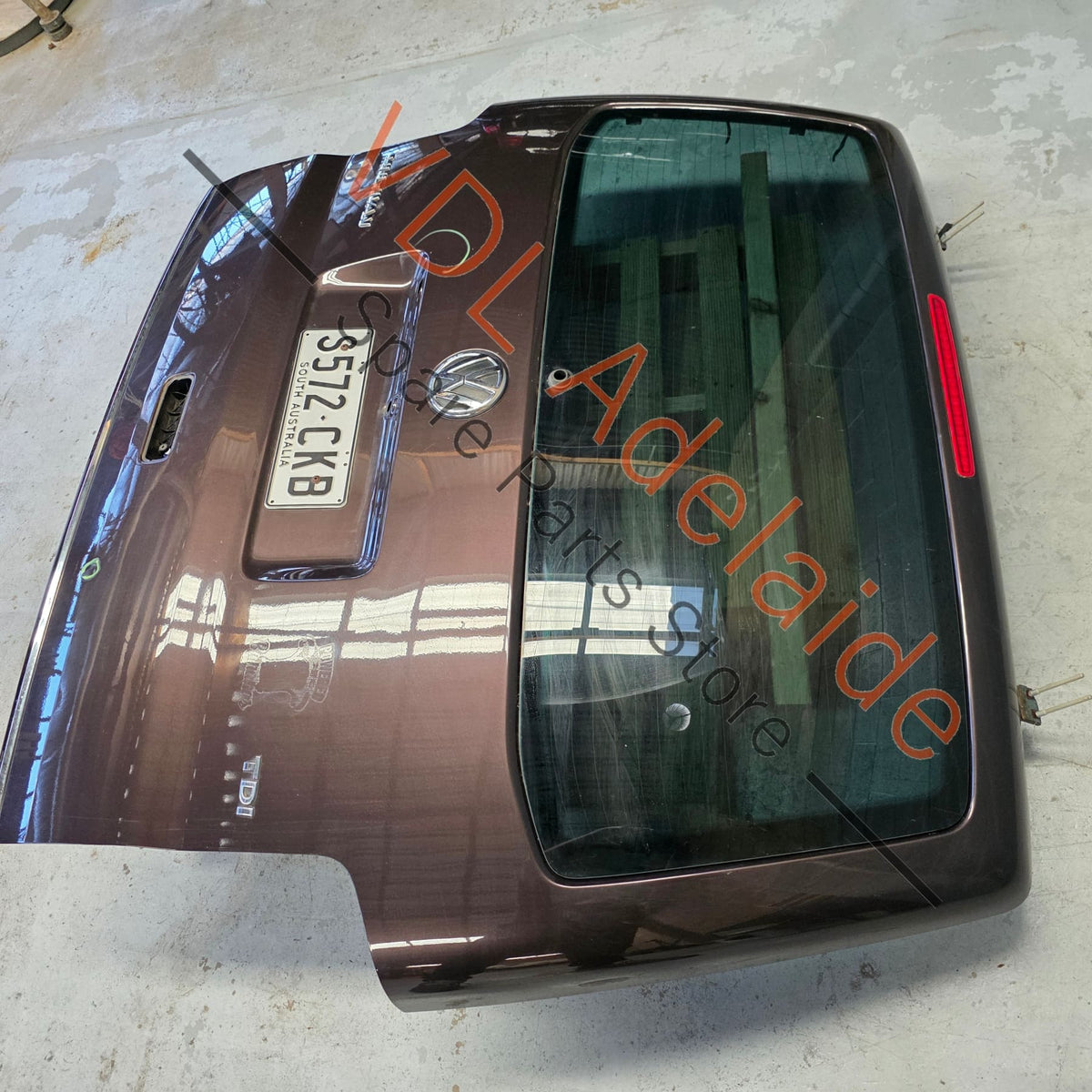 7E0827025F    VW Multivan Transporter T5 Rear Boot Hatch Panel 2003-2015