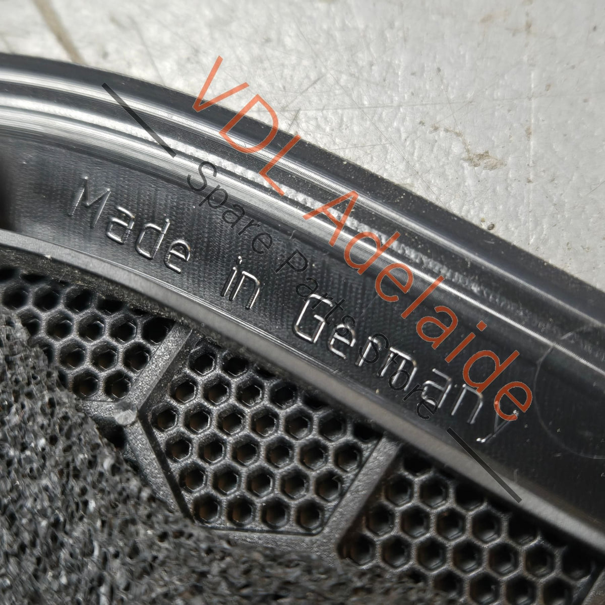 99155505000 991555050001  Porsche 911 Rear Right Interior Trim Speaker Cover 99155505000 1E0