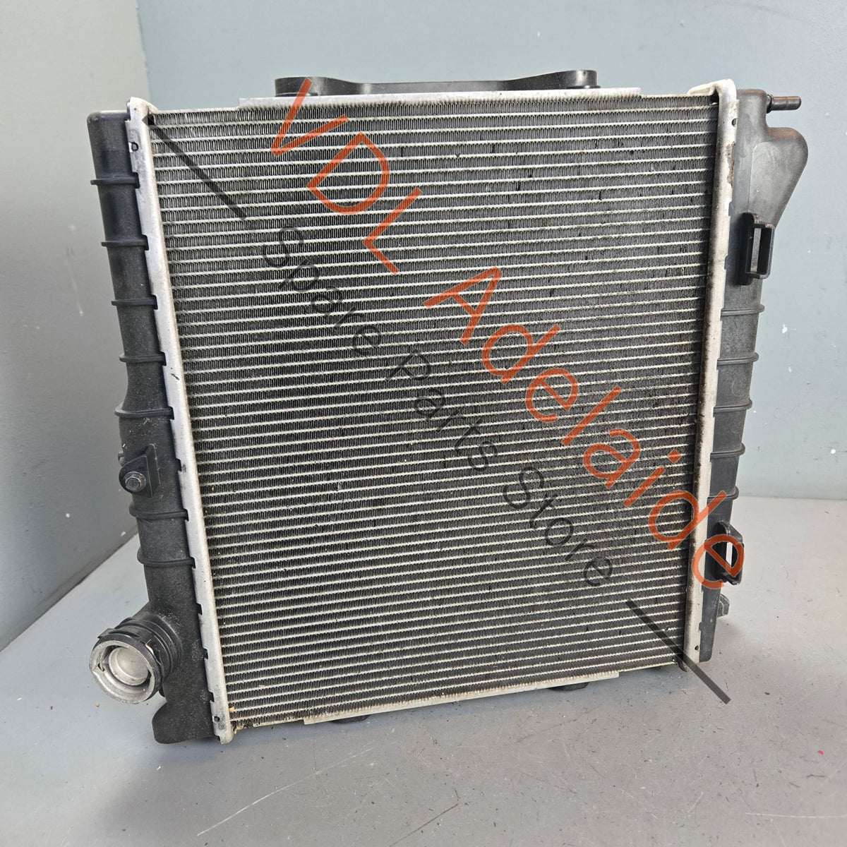 99110615502 99162493903 99110613103 Porsche 911 991 Left Side Radiator & Fan Assembly