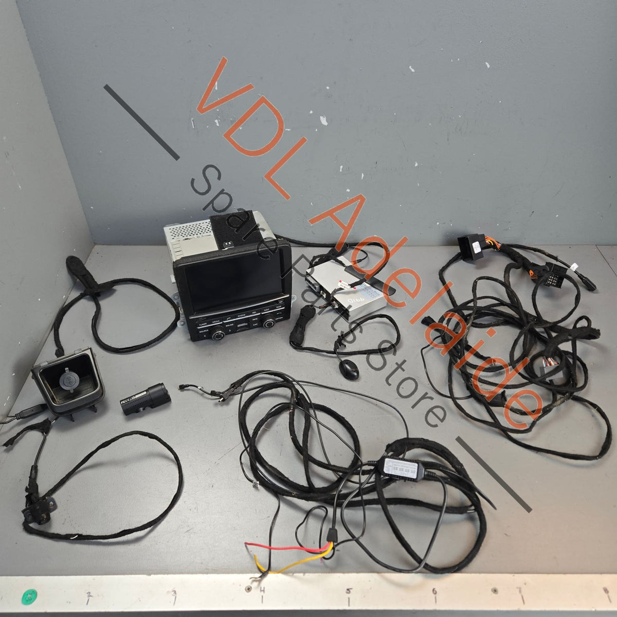 99164297000 99164217204  Porsche 991 991.1 Radio Nav Unit 991642970X DML 99164217204 99164297000