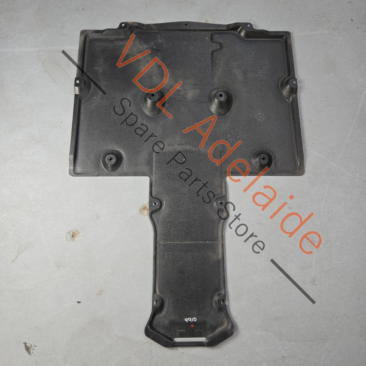 99150460300   Porsche 911 991 Centre Middle Underbody Protection Guard 99150460300