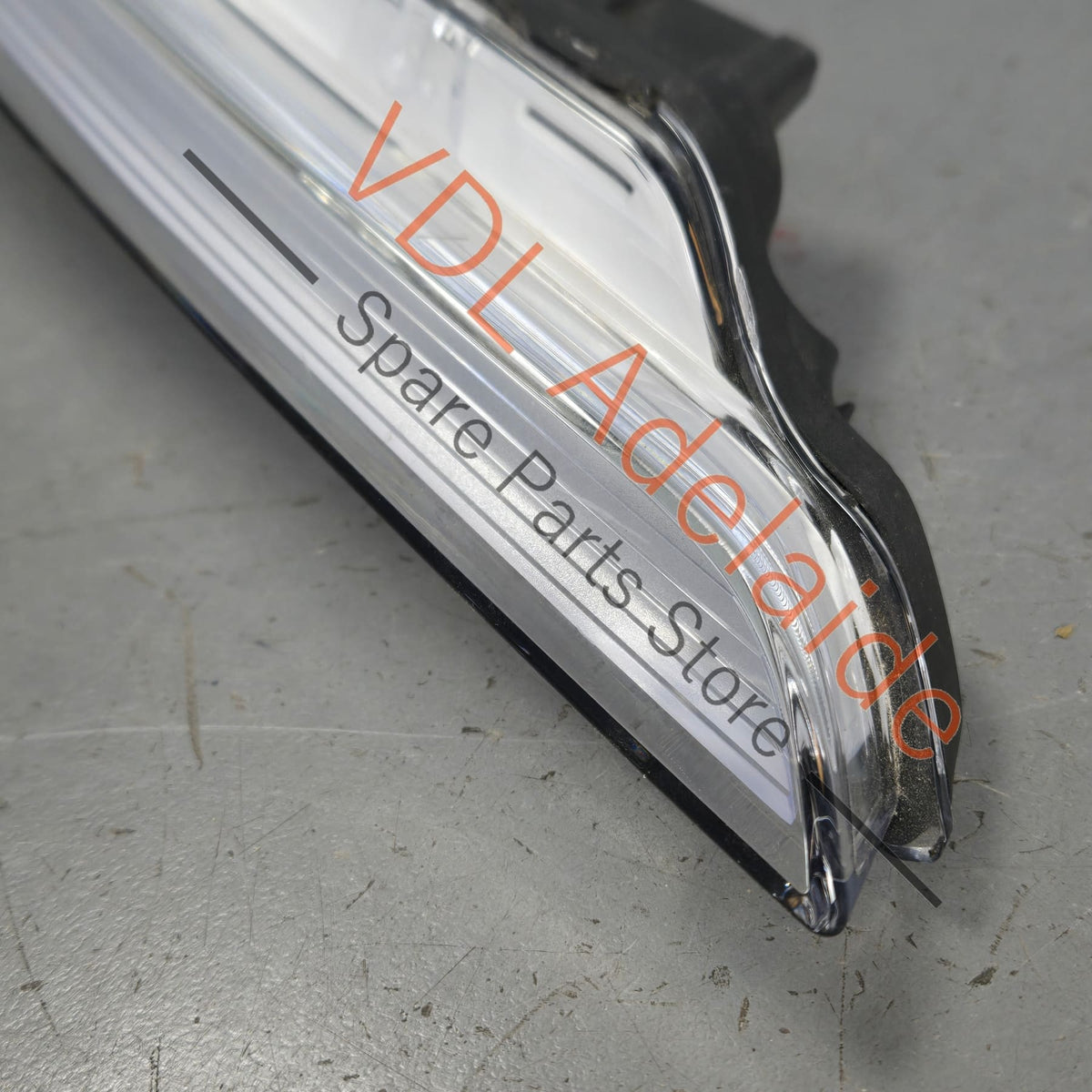 99163116003 99163116004  Porsche 911 991.2 DRL Right Side Headlight LED GENUINE HELLA 99163116003 99163116004