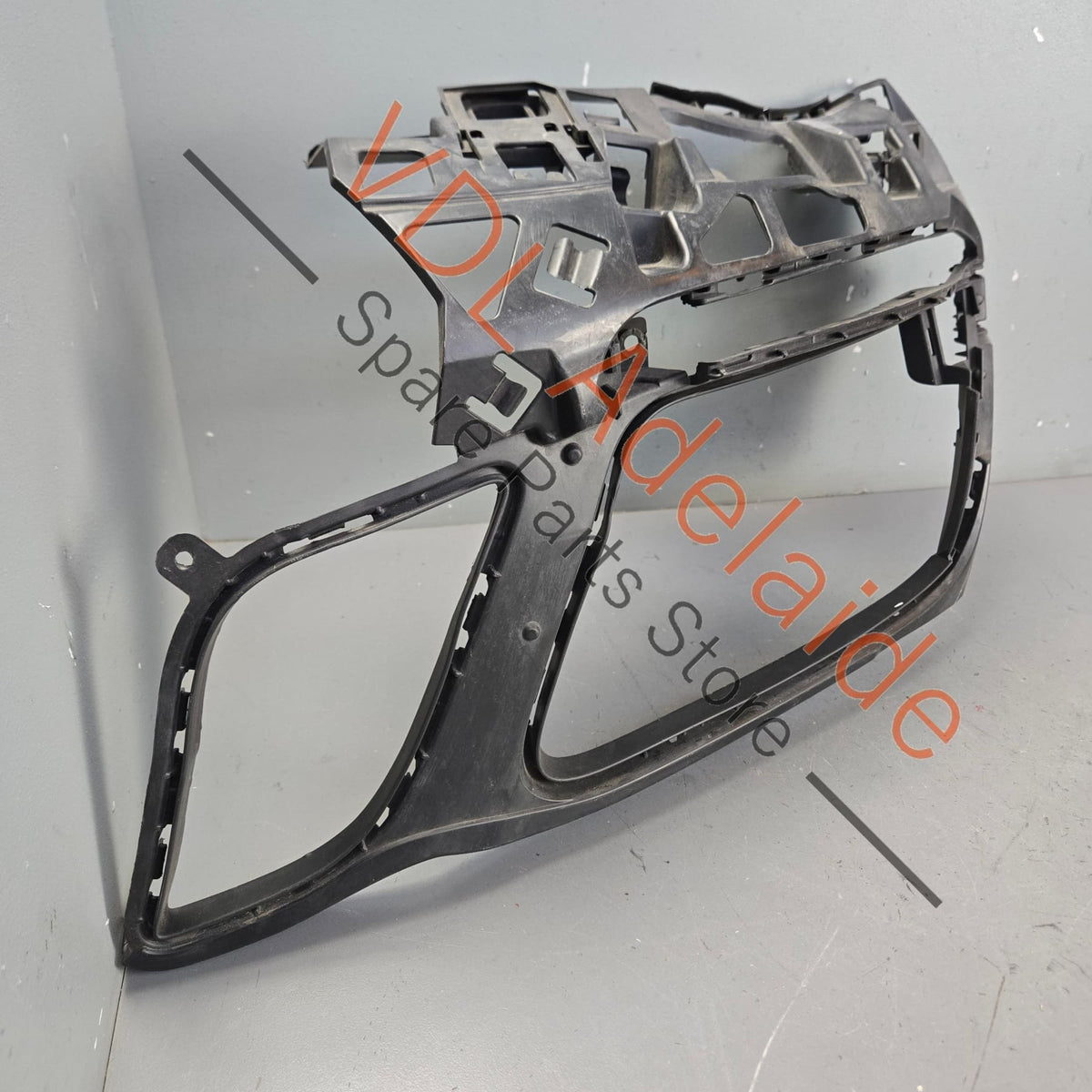 99150598501 99150598501OK1  Porsche 911 991.2 GTS Front Bumper Support Bracket Left 99150598501 OK1
