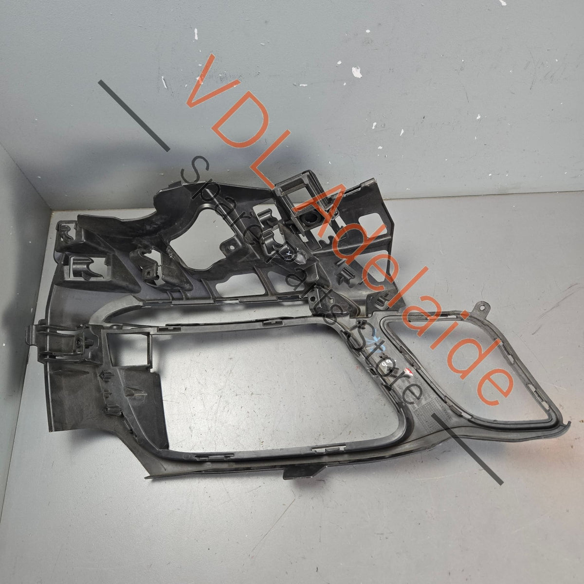 99150598501 99150598501OK1  Porsche 911 991.2 GTS Front Bumper Support Bracket Left 99150598501 OK1