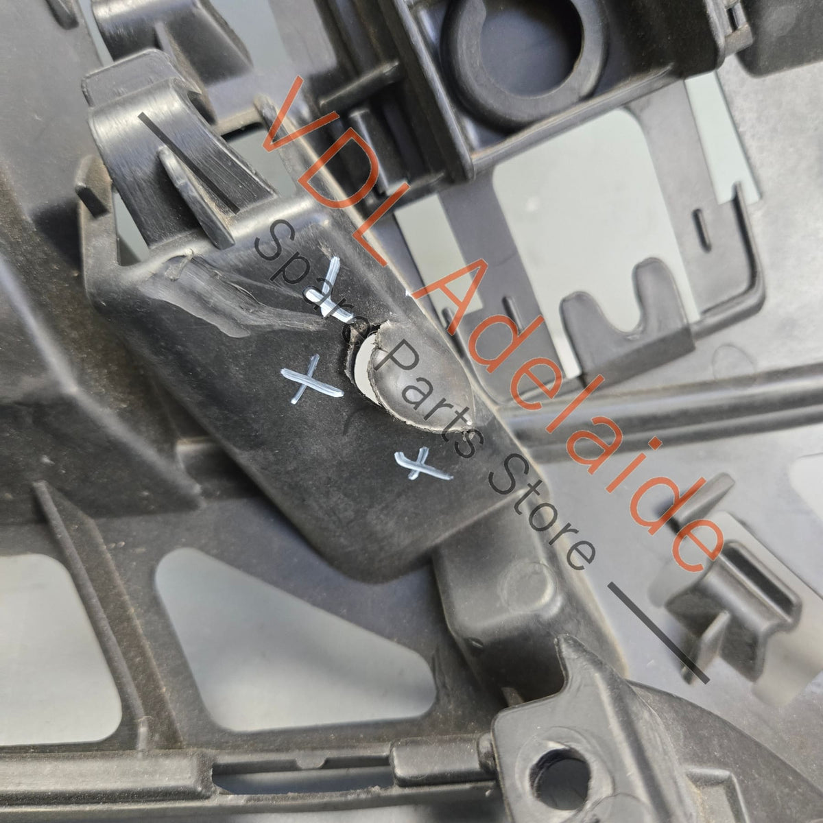 99150598501 99150598501OK1  Porsche 911 991.2 GTS Front Bumper Support Bracket Left 99150598501 OK1