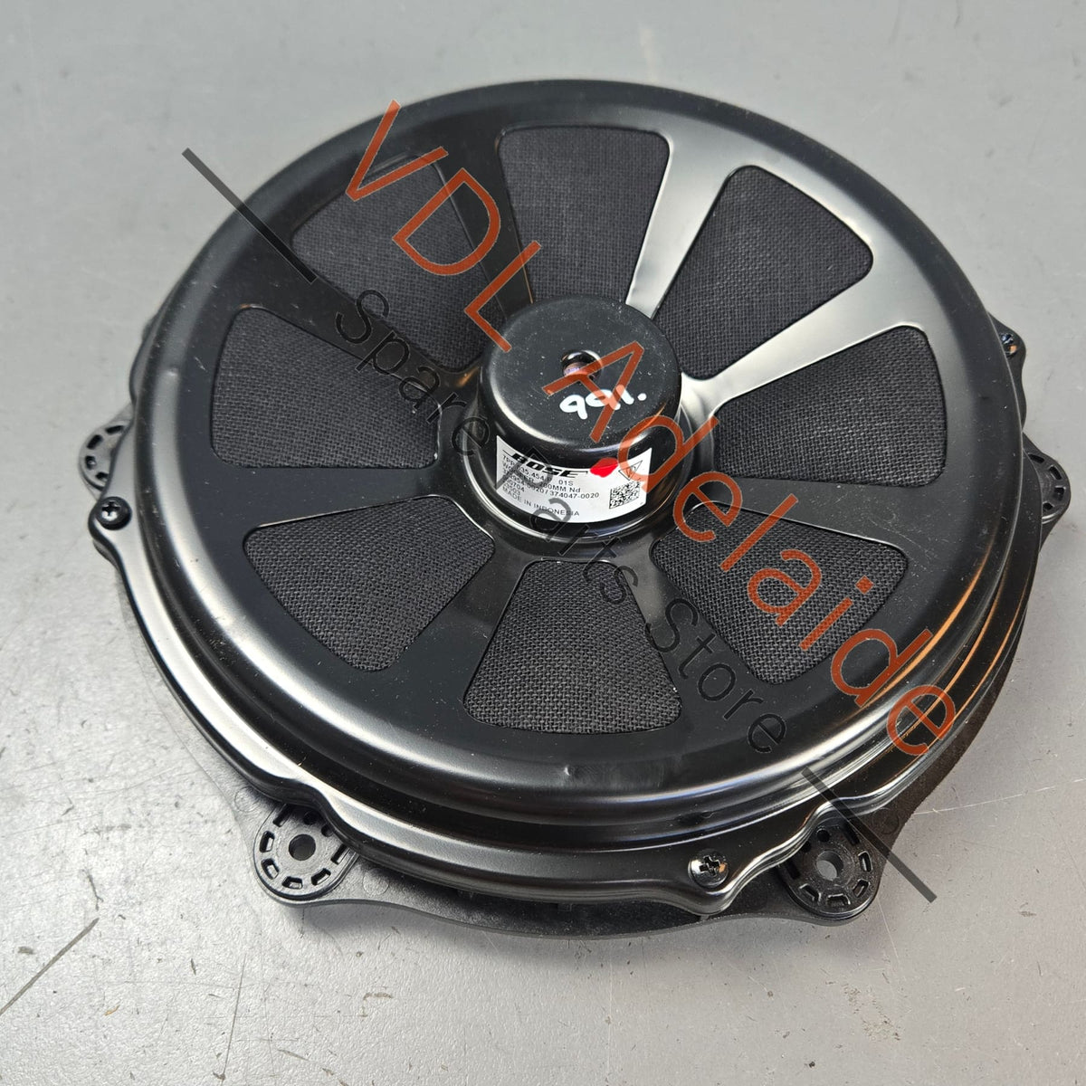 7PP035454P 7PP035454E  Porsche 911 991 Bass Speaker BOSE 7PP035454P 7PP035454E