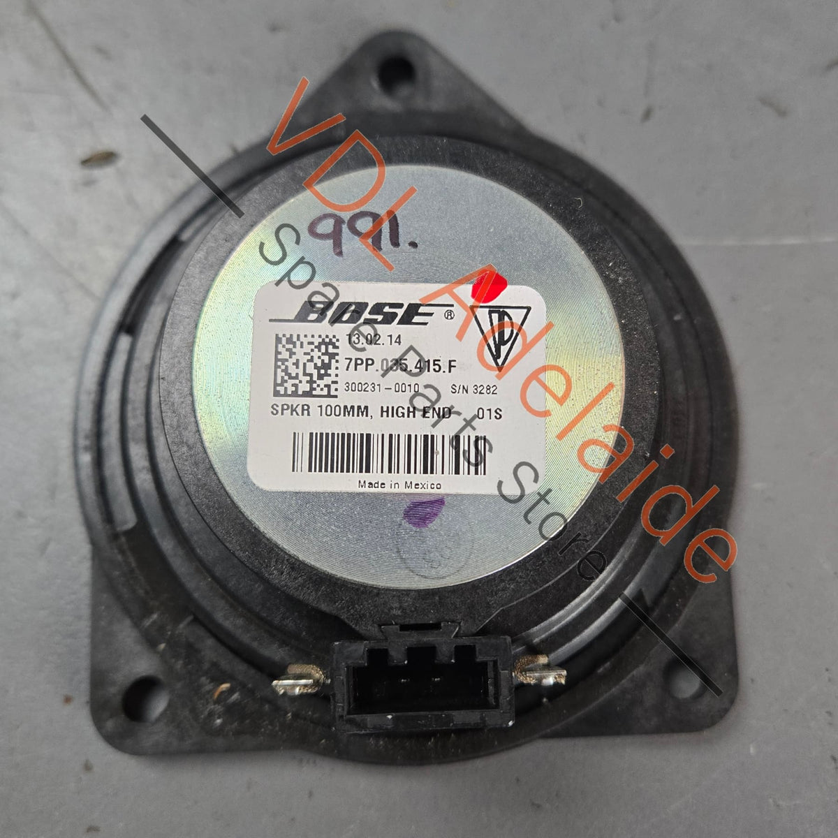 7PP035415F   Porsche 911 991 Mid Speaker BOSE 7PP035415F