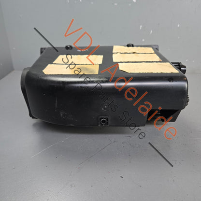 7H2857121A71N 7E28570959B9   VW T5 Transporter Multivan Glovebox 7H2857121A 7E2857095