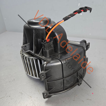 7E6820021    Genuine VW T5 Transporter Multivan AC Blower Fan Motor 7E6820021 for RHD model