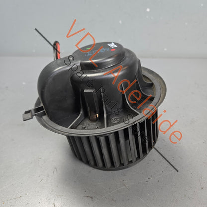 7H0819021A 7E0819021A   Genuine VW T5 Transporter Multivan AC Blower Fan Motor 7H0819021A 7E0819021A (rear)