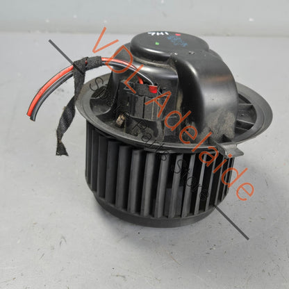 7H0819021A 7E0819021A   Genuine VW T5 Transporter Multivan AC Blower Fan Motor 7H0819021A 7E0819021A (rear)