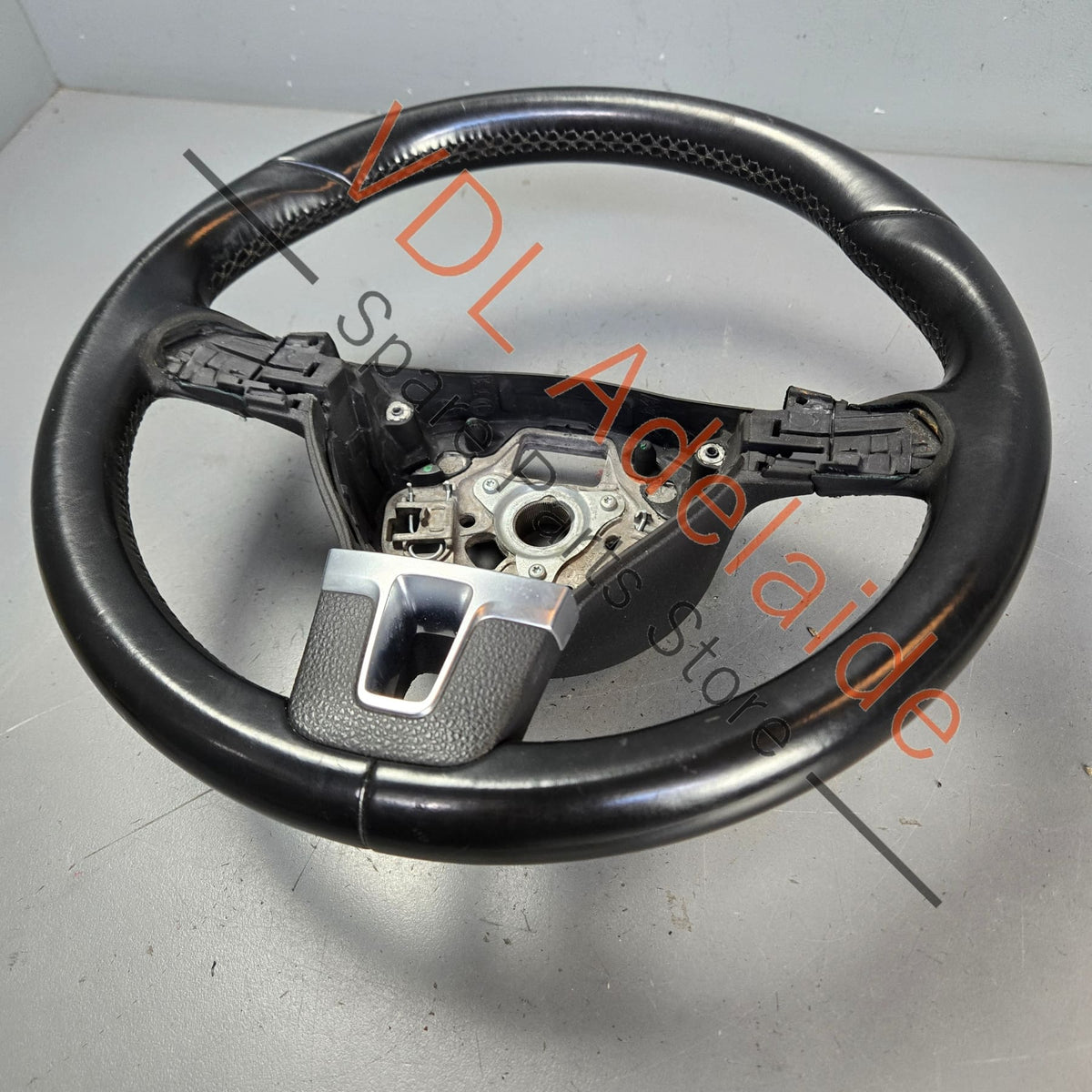 7E0419091H    VW Transporter Multivan Highline Leather Steering Wheel 7E0419091H