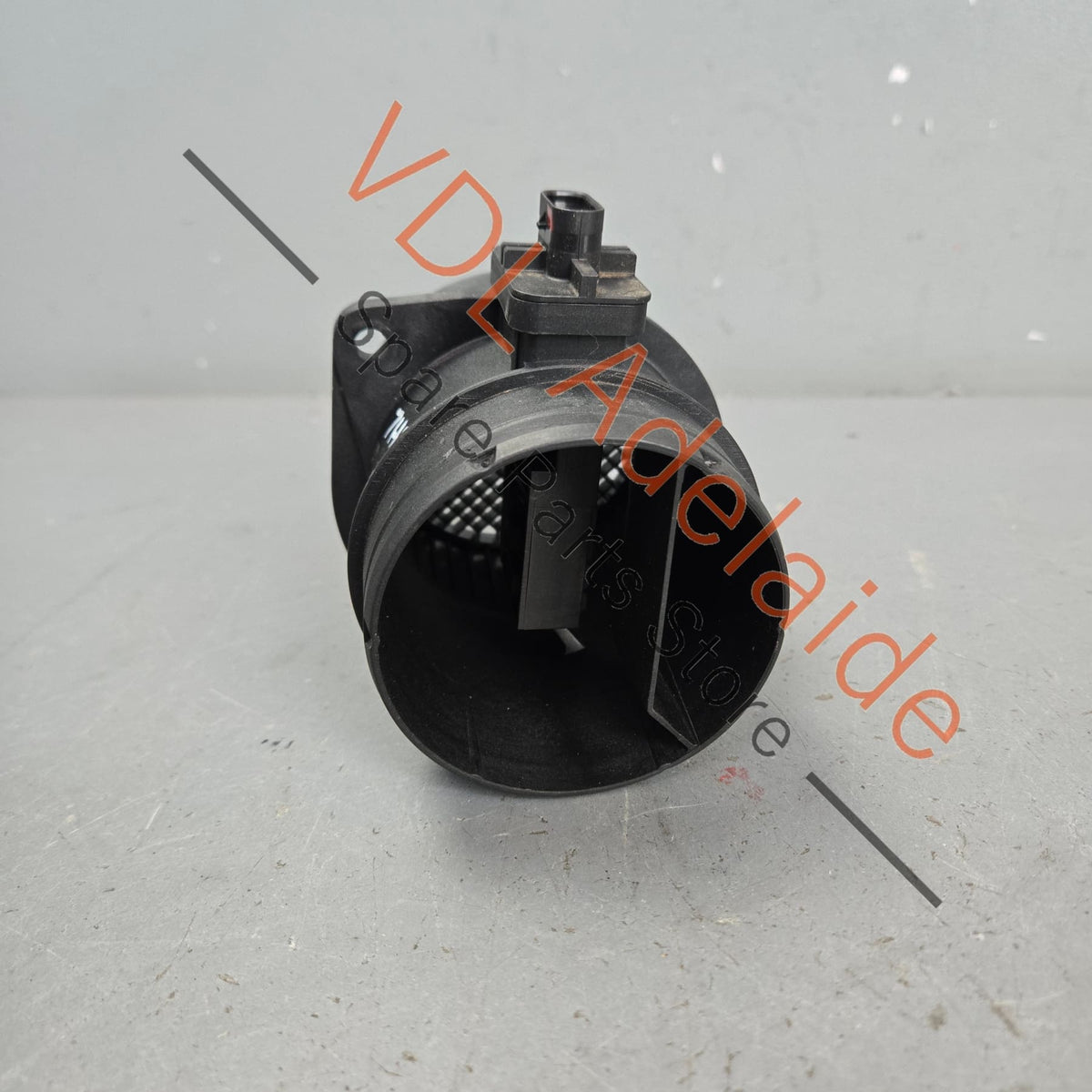 03L906461A    VW AFM Air Flow Sensor Meter 2.0 Diesel 03L906461A