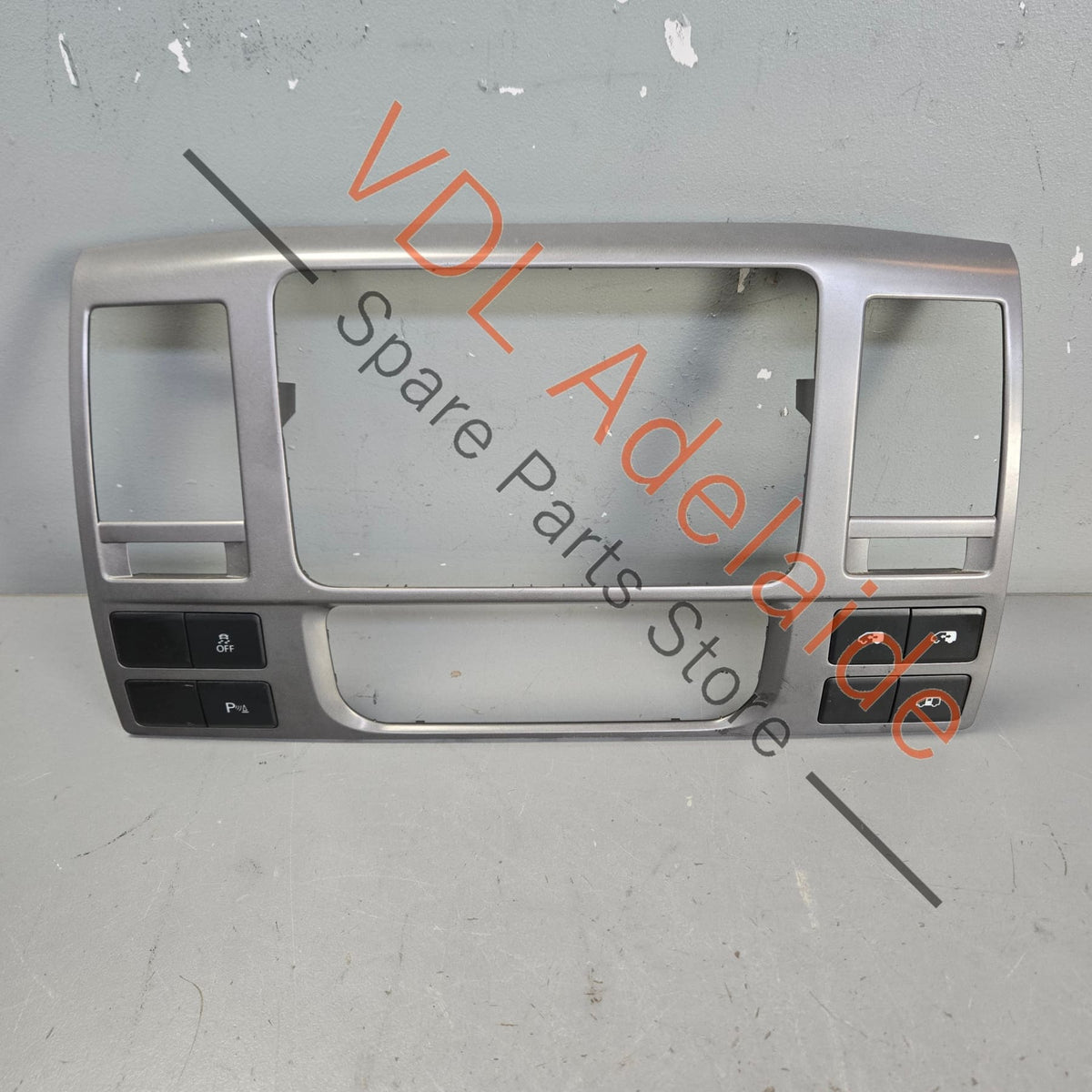 7E0857237H 7E0857237N 7E0959856D  VW Transporter Electric Side Door Button Switch with Radio Trim 7E0857237 7E0959856D