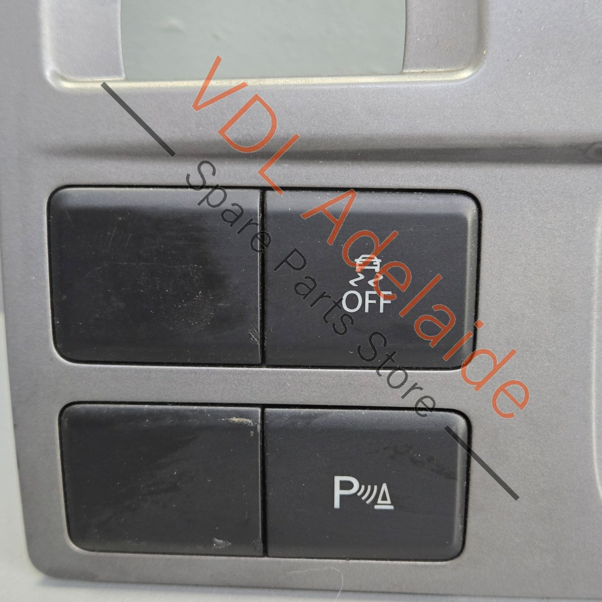7E0857237H 7E0857237N 7E0959856D  VW Transporter Electric Side Door Button Switch with Radio Trim 7E0857237 7E0959856D