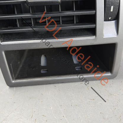 7E0819203D 7E0819203F   VW Transporter T5 Centre Left Air Vent 7E0819203D 7E0819203F