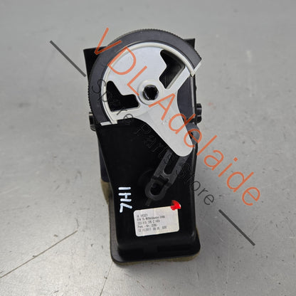 7E0815705C 7E0815705D   VW Transporter T5 Centre Left Air Vent 7E0815705C 7E0815705D