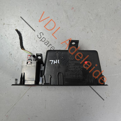7H0857925A 6Y0953235A 6Y0953235  Hazard Light Switch T5 Transporter 2003-2010 Emergency Light Switch with Trim 7H0857925A 6Y0953235