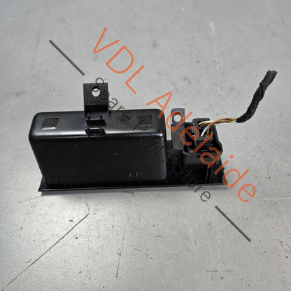 7H0857925A 6Y0953235A 6Y0953235  Hazard Light Switch T5 Transporter 2003-2010 Emergency Light Switch with Trim 7H0857925A 6Y0953235