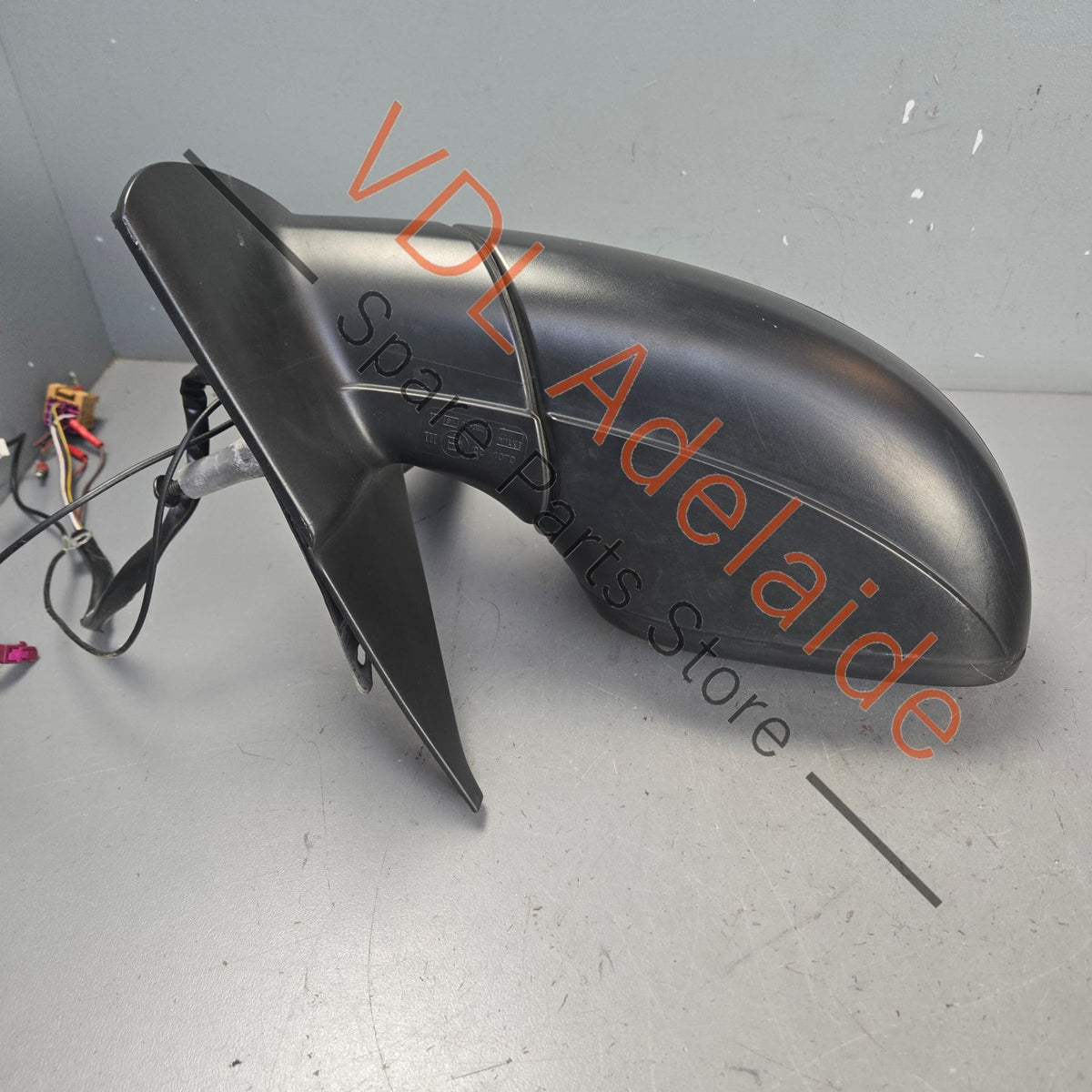 7E1857521AQ 7E1857521M 7E2857507CT  VW T5 Transporter Caravelle Left Wing Mirror Heated with GPS & FM Antenna 7E2857507CT