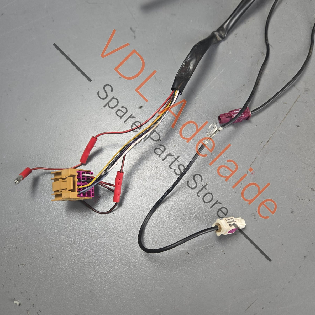 7E1857521AQ 7E1857521M 7E2857507CT  VW T5 Transporter Caravelle Left Wing Mirror Heated with GPS & FM Antenna 7E2857507CT