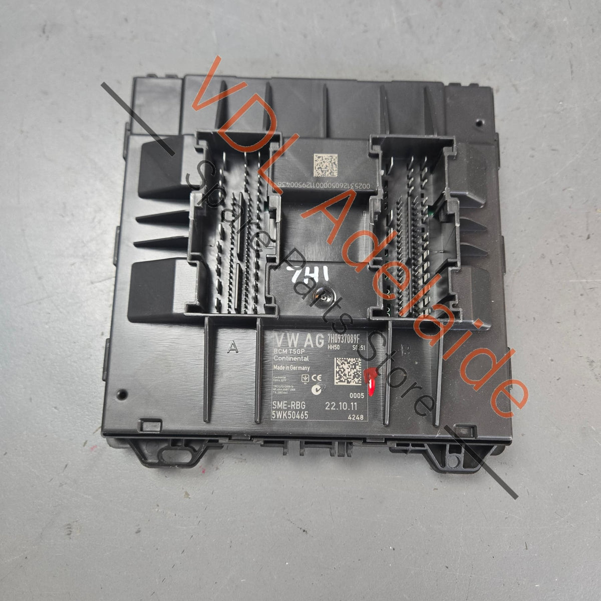 7H0937089F 7H0937089H   VW Transporter T5 BCM Body Control Module 7H0937089F 7H0937089H