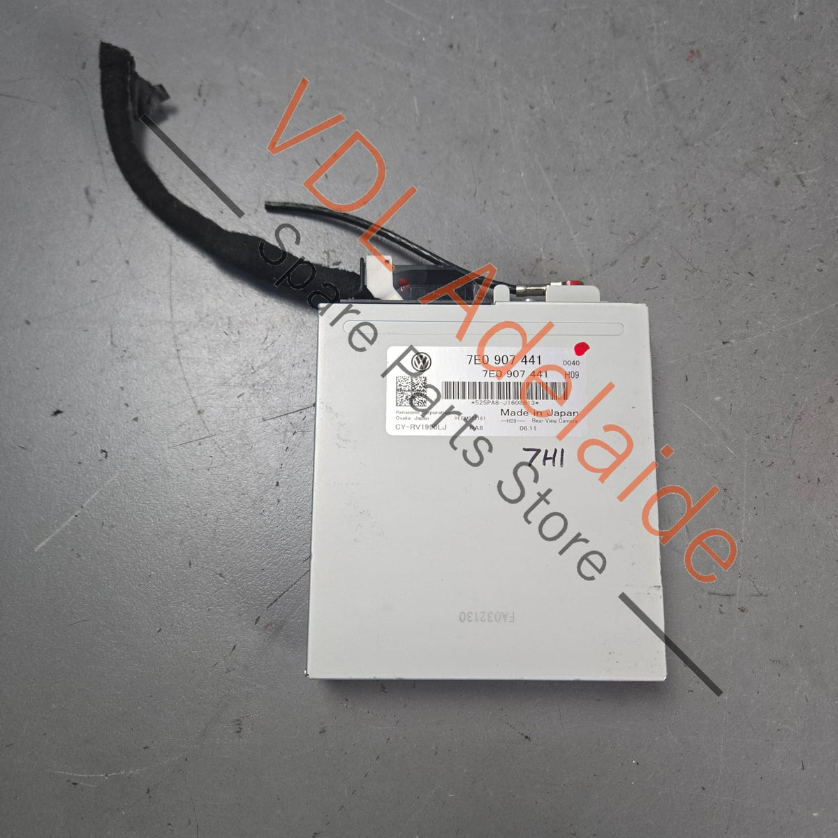 7E0907441    Genuine OEM VW Transporter T5 Reversing Camera Module 7E0907441