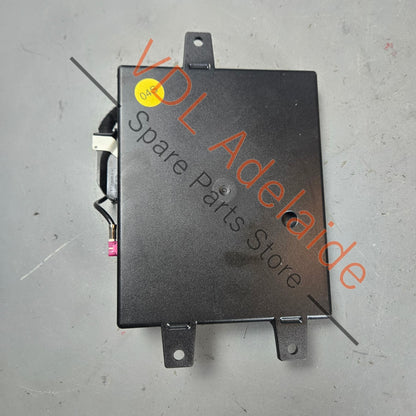 3C8035730B    VW Transporter T5 Bluetooth Phone Conenction Control Module 3C8035730B