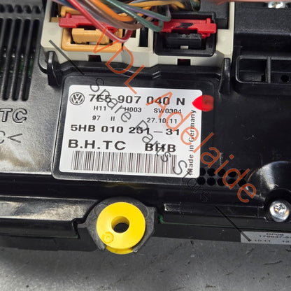 7E5907040N    Volkswagen Transporter T5 Heater Climate AC Switch Control w Heated Seats 7E5907040N