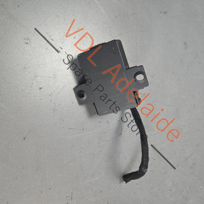 7H0959243H    VW Transporter T5 T6 Power Soft Close Rear Lid Latch Control Module 7H0959243H