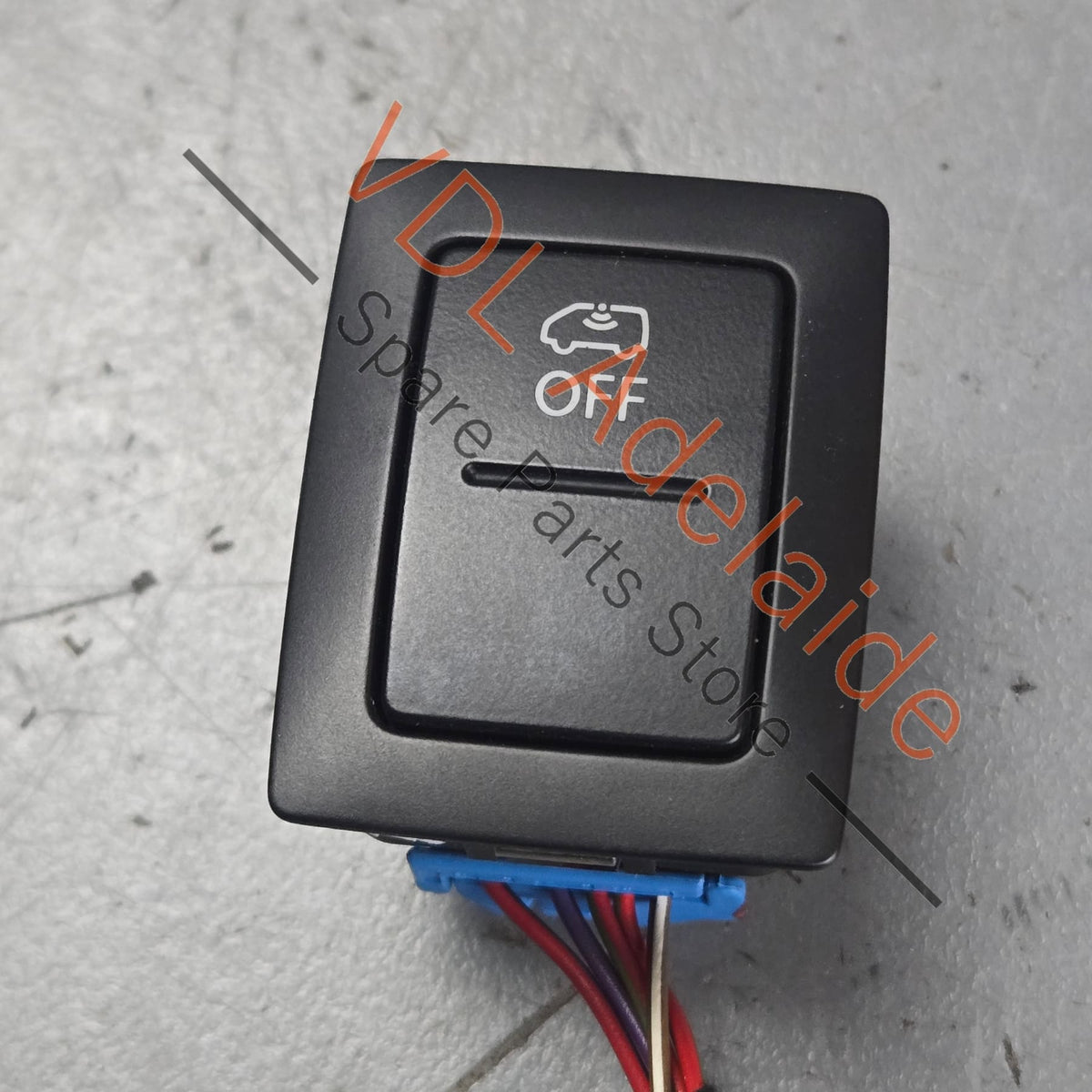 7E0962109    VW T5 T6 Transporter Caravelle Anti Theft Alarm Switch 7E0962109