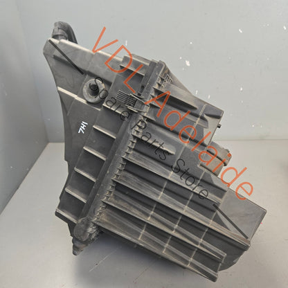 7E0129607A 7H0129578B   VW Transporter T5 Air Filter Box Assembly 7E0129607A