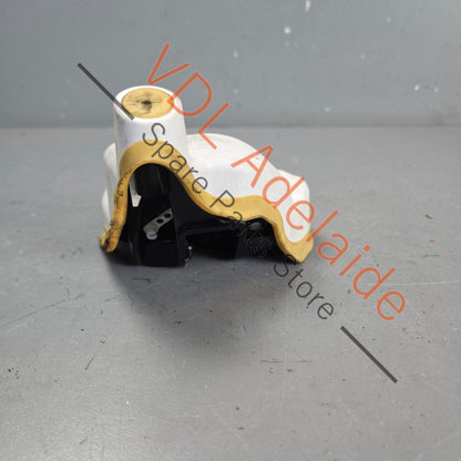 7E0843604C    Genuine VW Transporter T5 T6 Right Sliding Door Rotary Latch Lock 7E0843604C