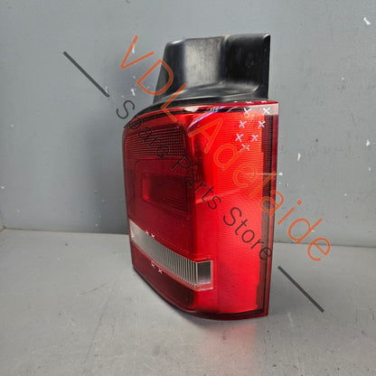 7E5945096E    VW Transporter T5 Right Rear Tail Light 7E5945096E 2010 - 2015