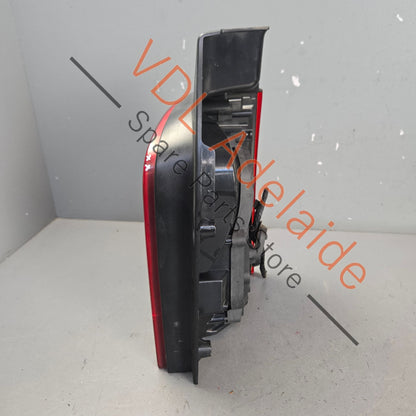 7E5945095E    VW Transporter T5 Left Rear Tail Light 7E5945095E 2010 - 2015
