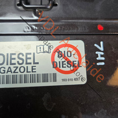 7H0809905E    VW Transporter T5 Left Side Fuel Filler Door Flap Cap 7H0809905E