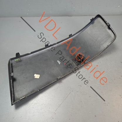 7E5807820    VW Transporter T5 Front Bumper Right Side Insert Trim Cover 7E5807820