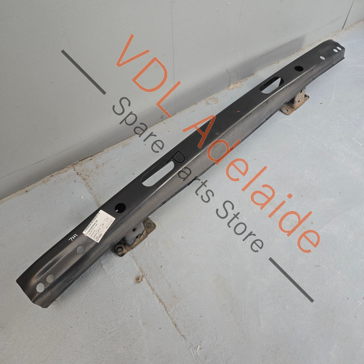 7E0807305D 7H5807417F   VW Transporter T5 T6 Rear Bumper Reo Reinforcement 7E0807305D