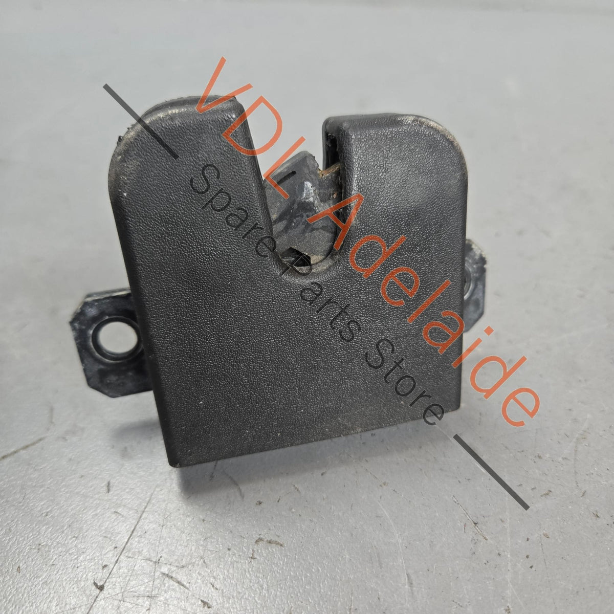 7E5827505A 7LA827505H 7E5827505D  VW Transporter T5 T6 Tailgate Boot Lock Latch 7E5827505A 7E5827505D 7LA827505H