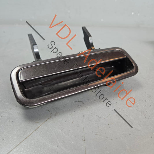 7E5827565D 7E5827565C 7E5827565B  VW Transporter T5 Rear Hatch Door Handle 7E5827565D