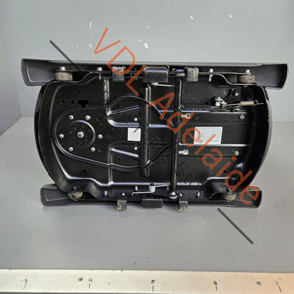 7E5861171N 7E5861171B   Genuine OE Accessory Foldaway Table VW Transporter T5 T6 Multivan Camper 7E5861171N 7E5861171B