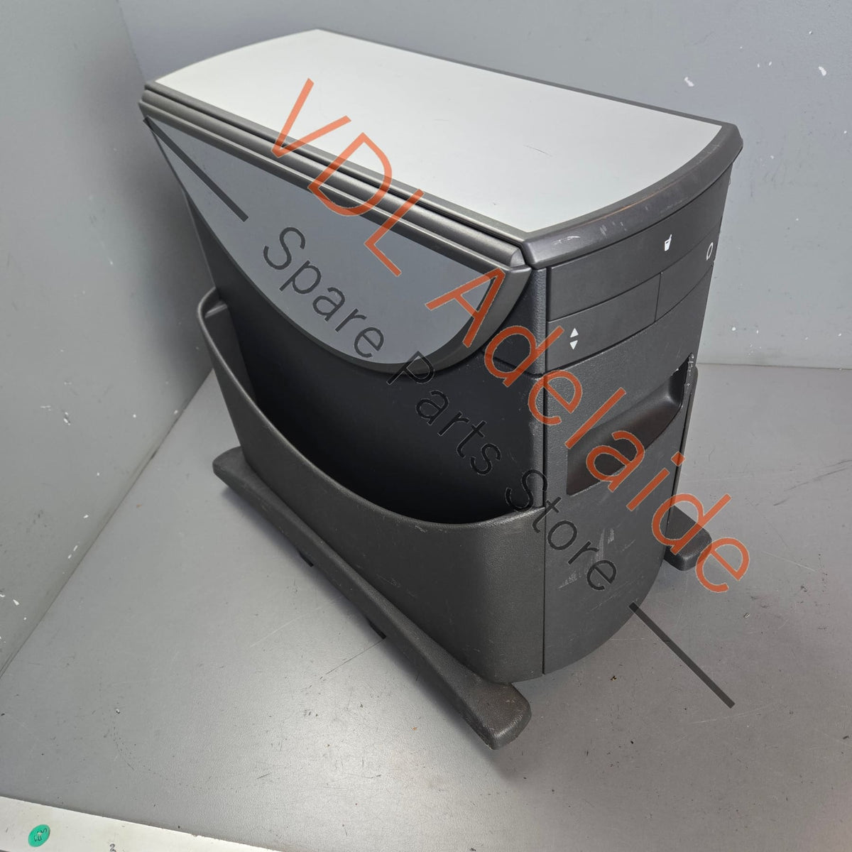 7E5861171N 7E5861171B   Genuine OE Accessory Foldaway Table VW Transporter T5 T6 Multivan Camper 7E5861171N 7E5861171B