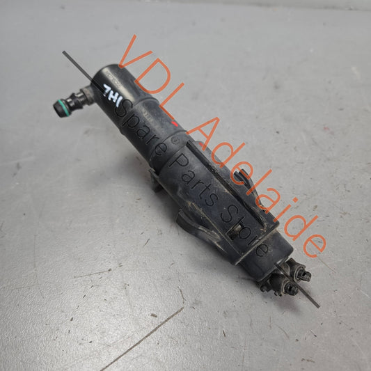 5K0955978A    VW Transporter T5 Front Bumper Headlight Washer Nozzle Jet 5K0955978A