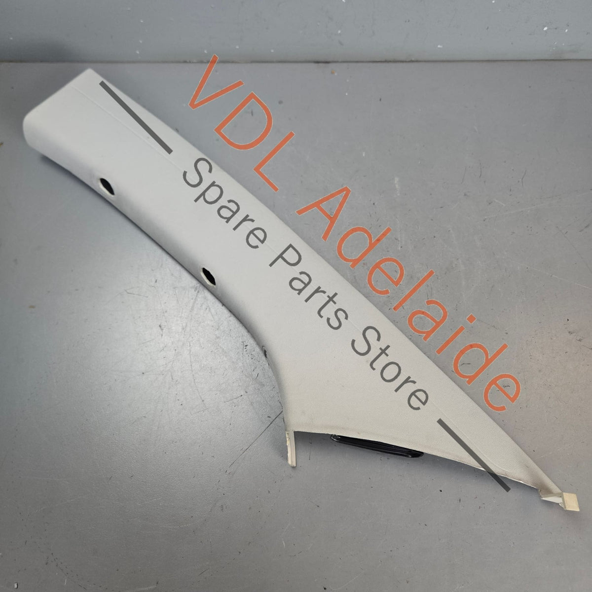 7E6867233    VW Transporter T5 T6 Left Side A-pillar trim pearl grey fabric 7E6867233