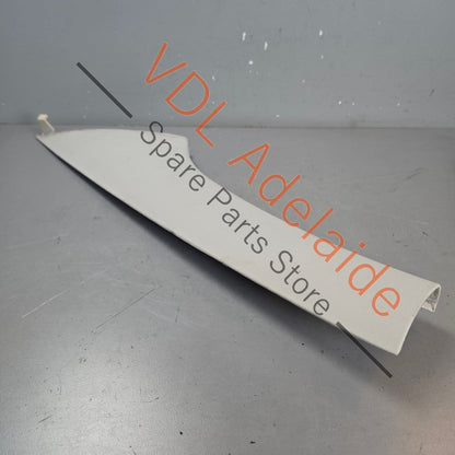 7E6867233    VW Transporter T5 T6 Left Side A-pillar trim pearl grey fabric 7E6867233