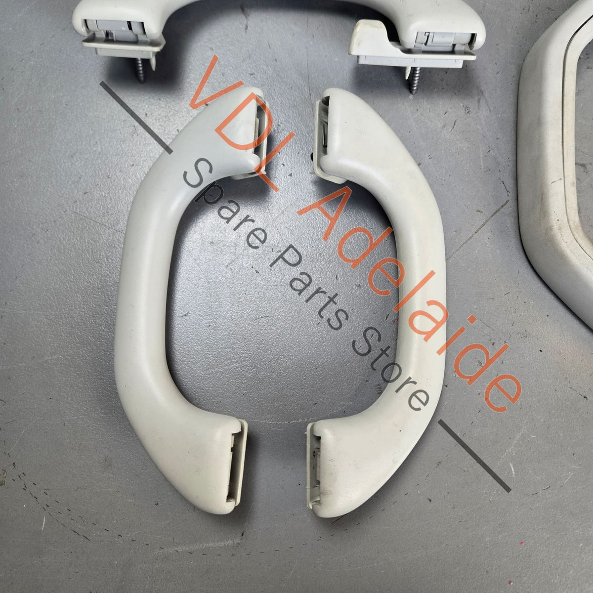 7E5857607 7H5857607F 7H0858638  VW Transporter T5 T6 Light Grey Roof Grab Handle Set