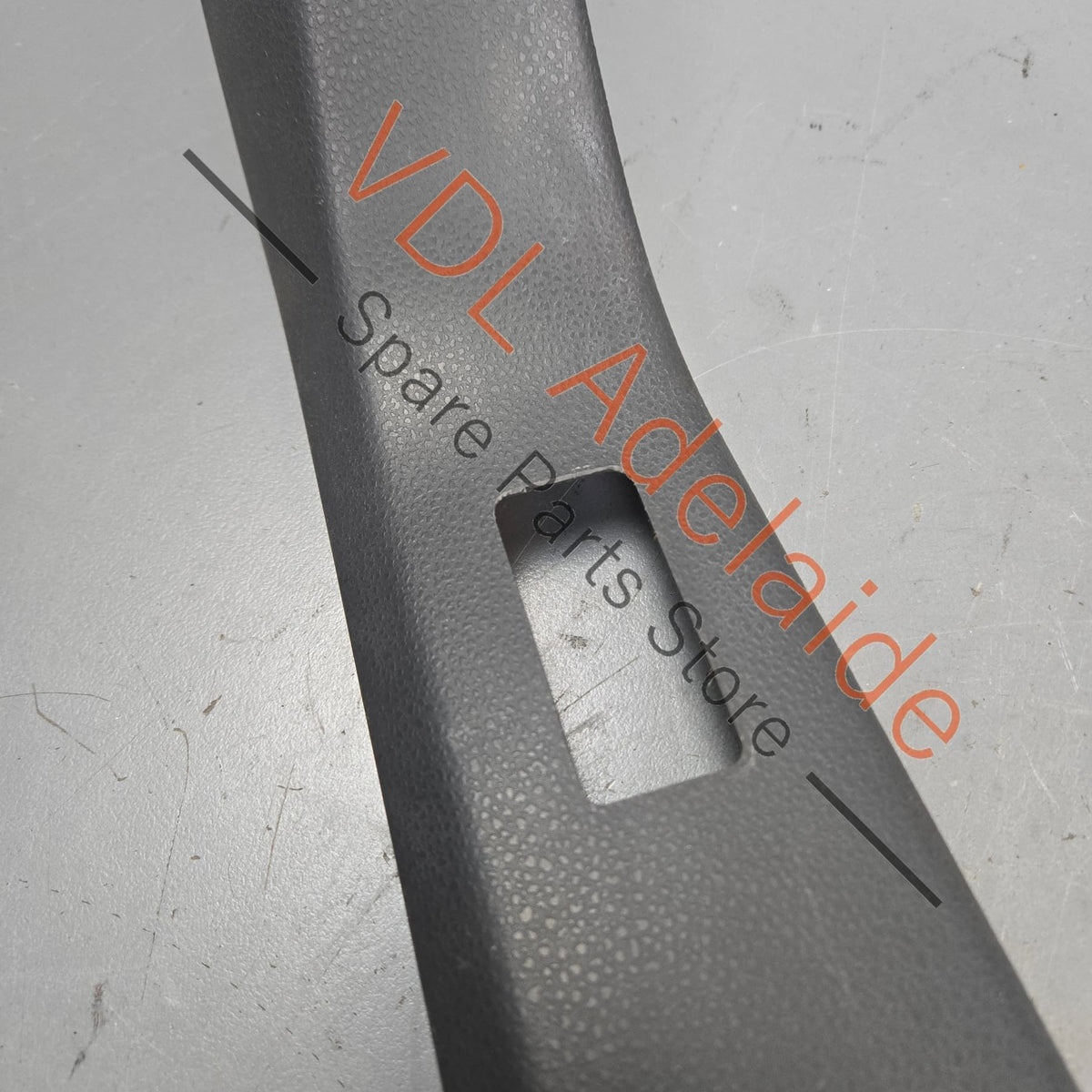7H6868087 7E686808771N   VW Transporter Multivan T5 Front Left Door Trim Insert for Switch 7H6868087